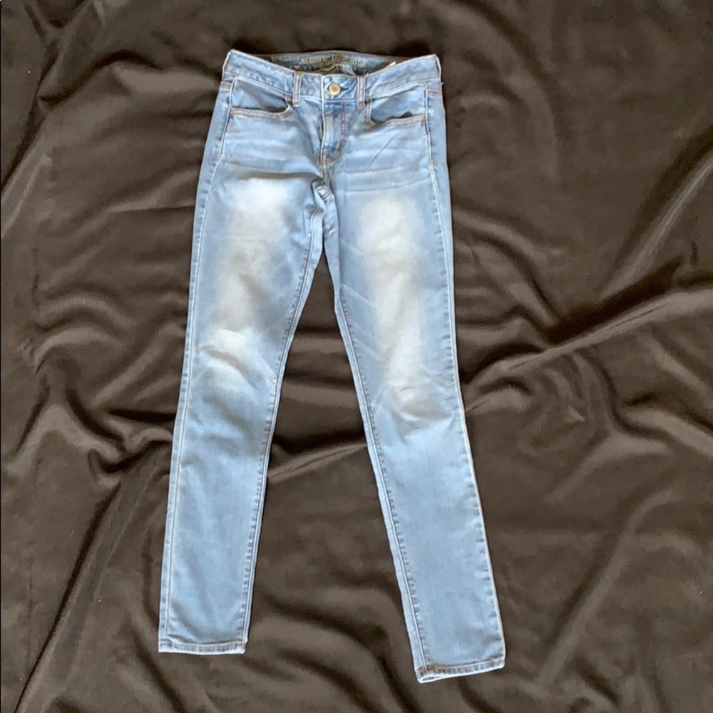 American Eagle Light Wash Skinny Stretch Jeans